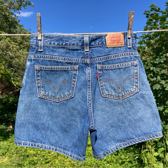 Levi's Pants - Levi’s shorts for a small woman or girl